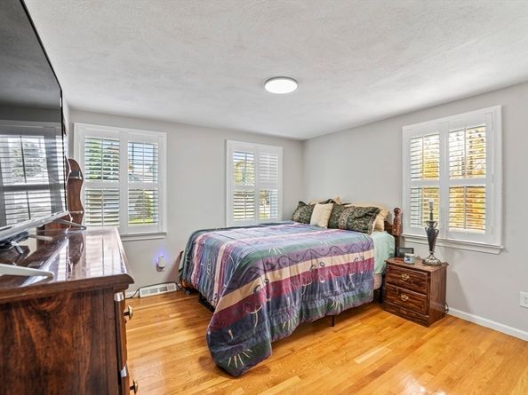 1904 Washington St, Canton MA 02021