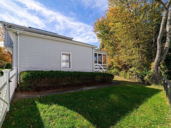1904 Washington St, Canton MA 02021