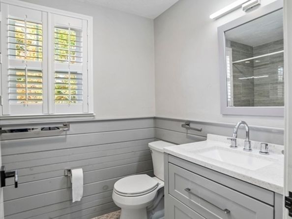 1904 Washington St, Canton MA 02021
