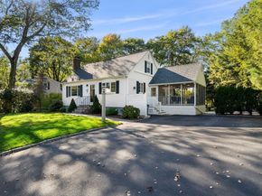 9 Upland Rd, Burlington MA 01803