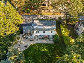 9 Upland Rd, Burlington MA 01803
