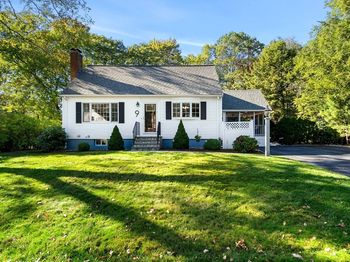 9 Upland Rd