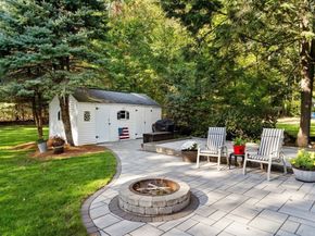 9 Upland Rd, Burlington MA 01803