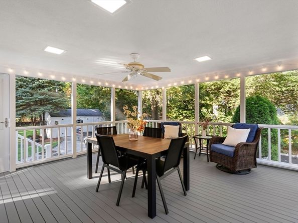 9 Upland Rd, Burlington MA 01803