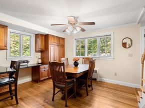 9 Upland Rd, Burlington MA 01803