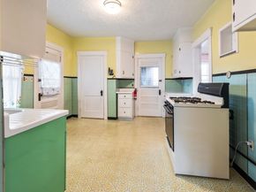 64 West Street, Leominster MA 01453