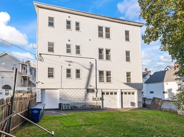 64 West Street, Leominster MA 01453