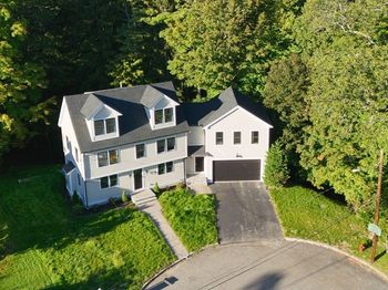 6 Ivy Cir