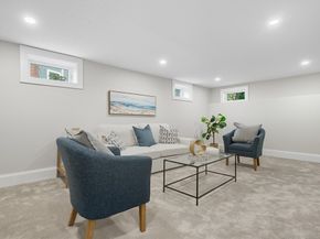 6 Ivy Cir, Winchester MA 01890