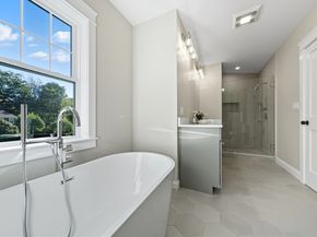 6 Ivy Cir, Winchester MA 01890