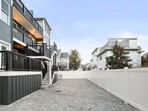 19 Fenwick 4, Somerville MA 02145