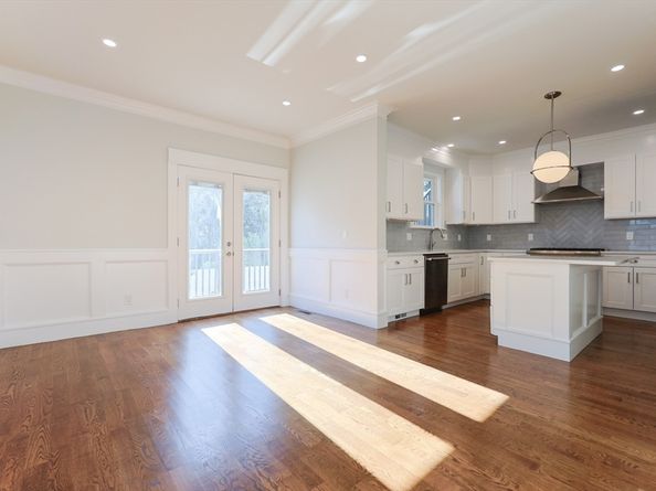 19 Fenwick 4, Somerville MA 02145