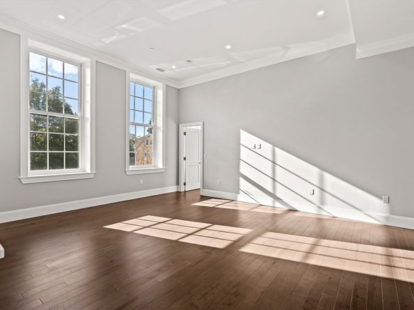 20 Mechanic Square 2, Marblehead MA 01945