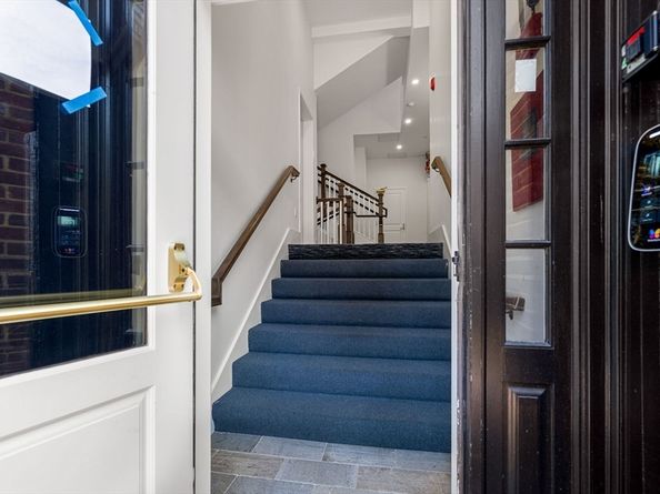 20 Mechanic Square 2, Marblehead MA 01945