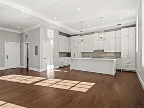 20 Mechanic Square 2, Marblehead MA 01945