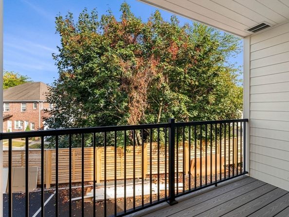 106 River Street 18, Newton MA 02465