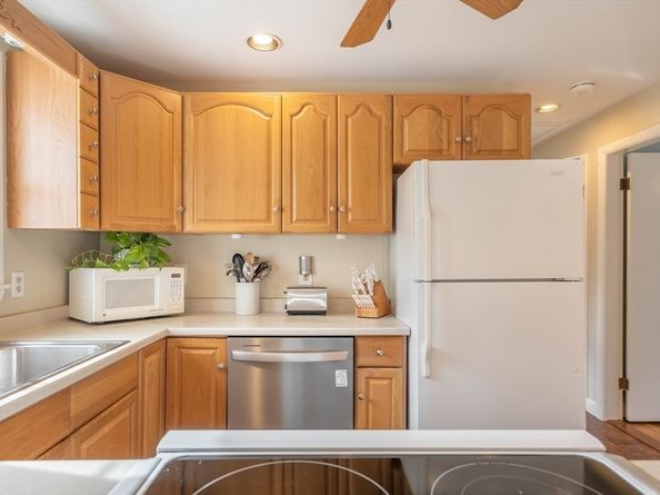 980 Pleasant Street, Worcester MA 01602