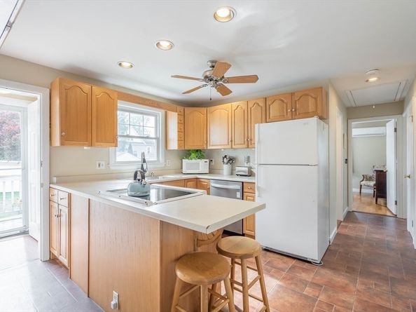 980 Pleasant Street, Worcester MA 01602