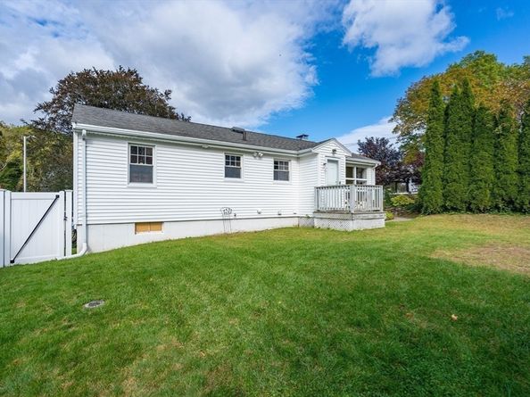 980 Pleasant Street, Worcester MA 01602