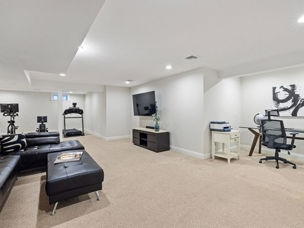 2520 Massachusetts Ave, Lexington MA 02420