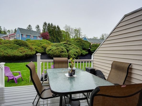 17 Fernwood Dr D, Leominster MA 01453