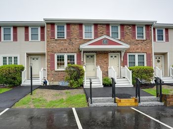 17 Fernwood Dr
