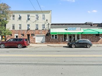 46-48 Walnut St