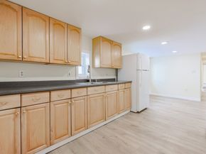 6 Hastings Rd, Spencer MA 01562