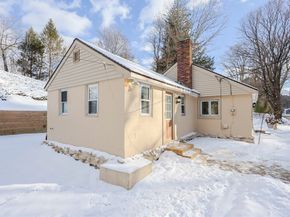 6 Hastings Rd, Spencer MA 01562