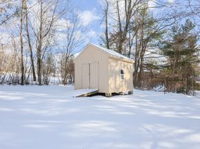 6 Hastings Rd, Spencer MA 01562