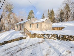6 Hastings Rd, Spencer MA 01562