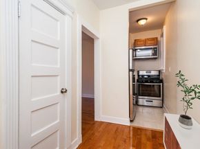 65 Burbank St. 17, Boston MA 02115