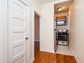 65 Burbank St. 17, Boston MA 02115