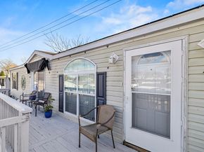 45 Kins Court, Wareham MA 02558