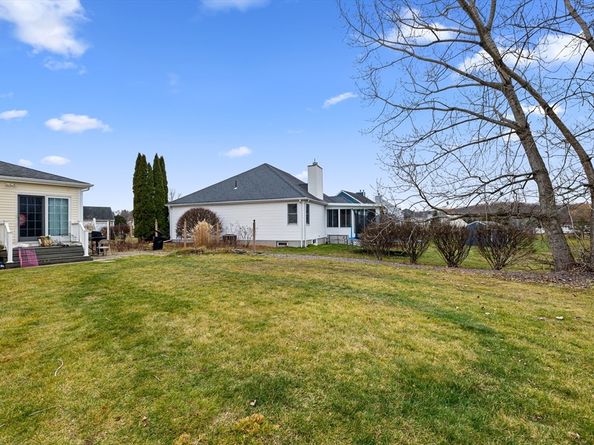 56 Odonnell Ave, Shrewsbury MA 01545