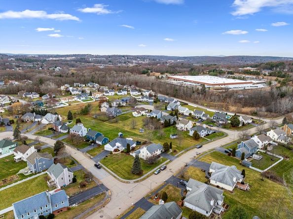 56 Odonnell Ave, Shrewsbury MA 01545