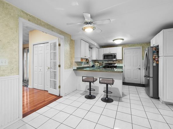 56 Odonnell Ave, Shrewsbury MA 01545