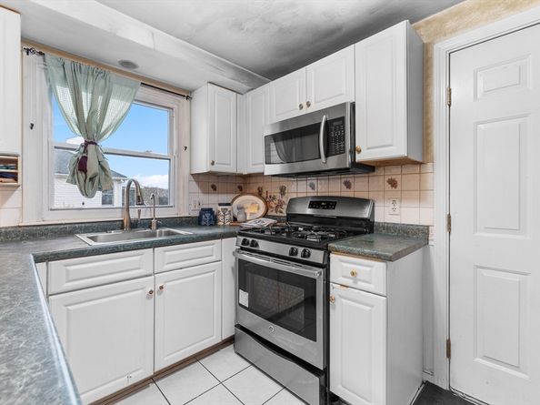 56 Odonnell Ave, Shrewsbury MA 01545