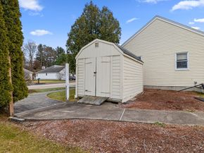 56 Odonnell Ave, Shrewsbury MA 01545