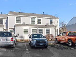 98 Northridge Rd 98, Beverly MA 01915