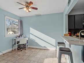 98 Northridge Rd 98, Beverly MA 01915