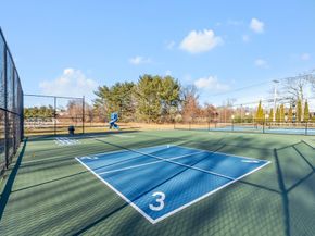 98 Northridge Rd 98, Beverly MA 01915