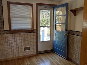 19 Carey Ave, Burlington MA 01803