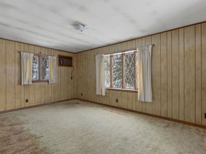 59 Oriole St., Gardner MA 01440