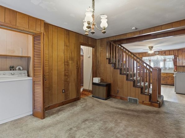 59 Oriole St., Gardner MA 01440