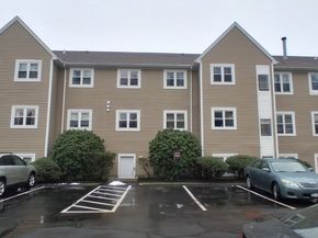 35 Longworth Ave 25, Brockton MA 02301