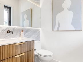 1597 Centre St. 1597, Newton MA 02461