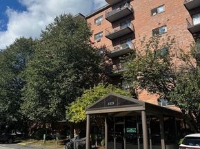 1321 Worcester Rd 603, Framingham MA 01701