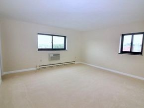 1321 Worcester Rd 603, Framingham MA 01701