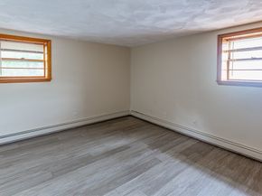 51 Stoughton St, Quincy MA 02169